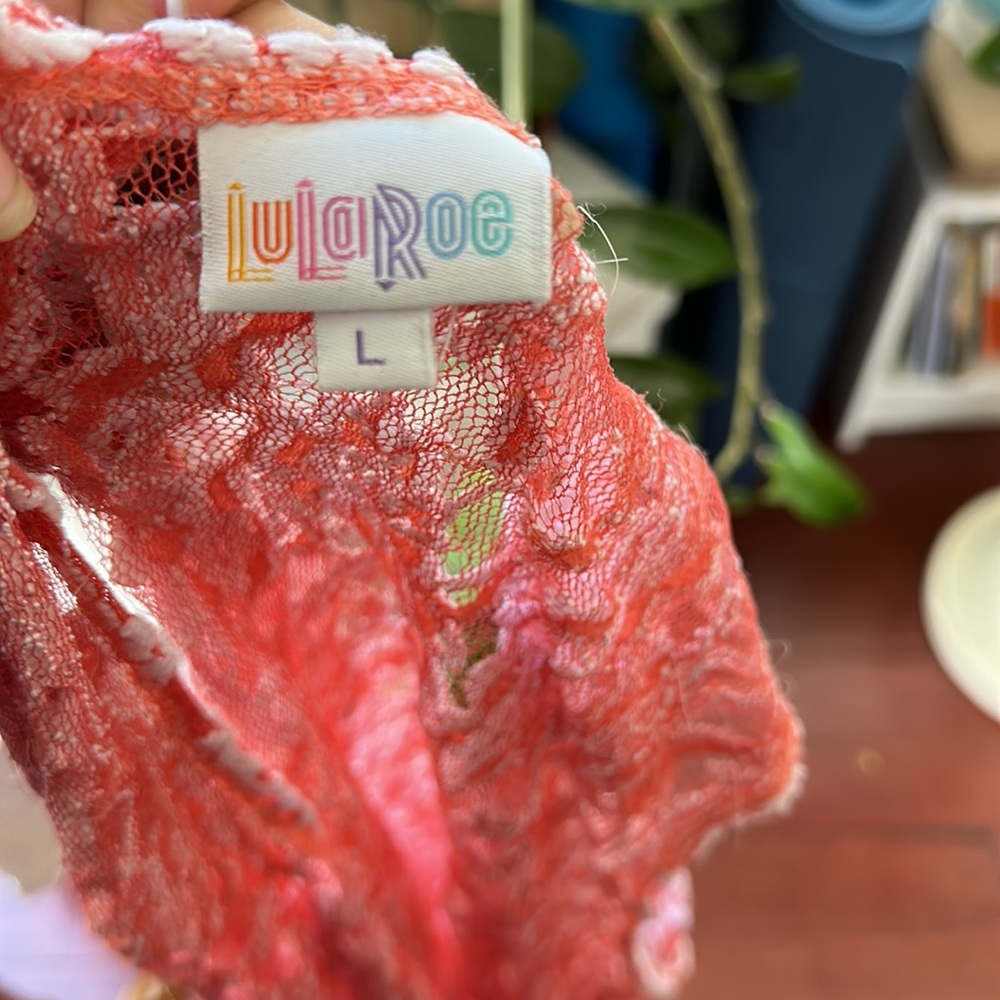 Coral & White Lace LuLaRoe Joy EUC - Picture 12 of 12